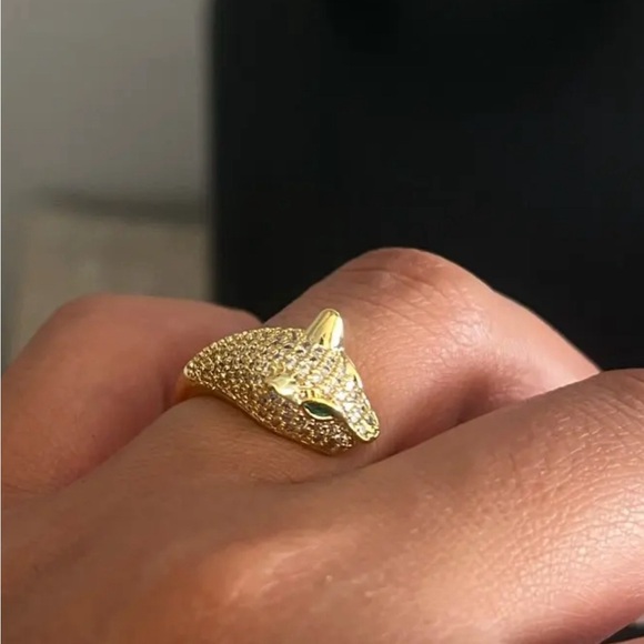 Stunning Panthère Ring Reminds Me of Cartier 🤍 - Picture 4 of 10